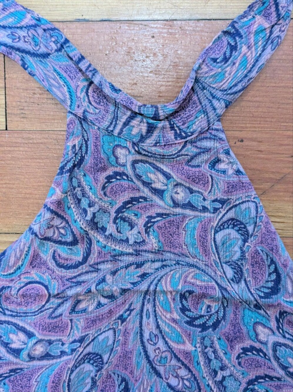 KENDALL & KYLIE - SIZE S Paisley Halter Tank Top - Picture 7 of 13